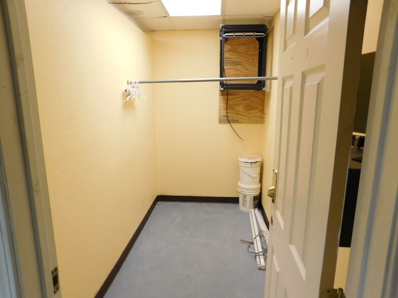 More Photos Of 4104 SW 33rd Ave, Amarillo Medical For Sale