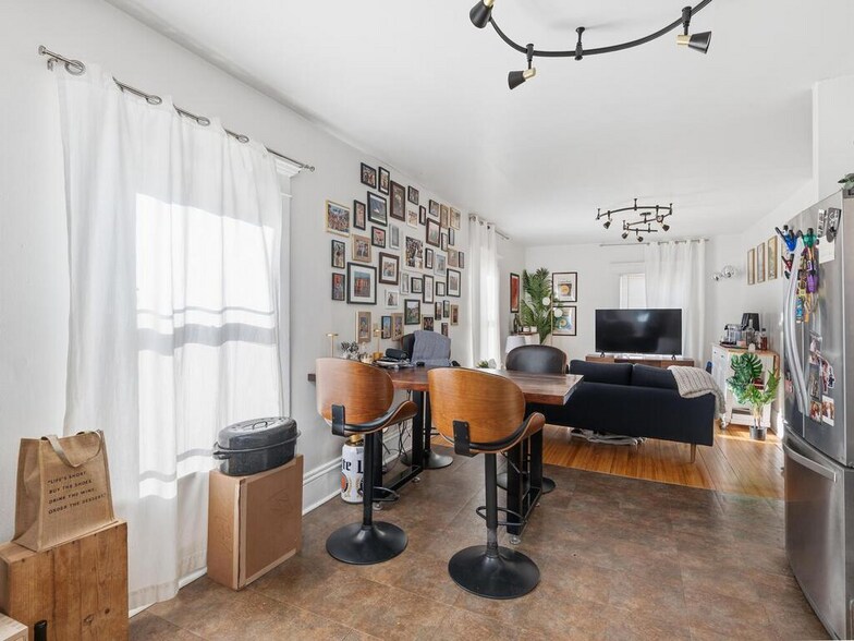 More Photos Of , Minneapolis Unknown For Sale