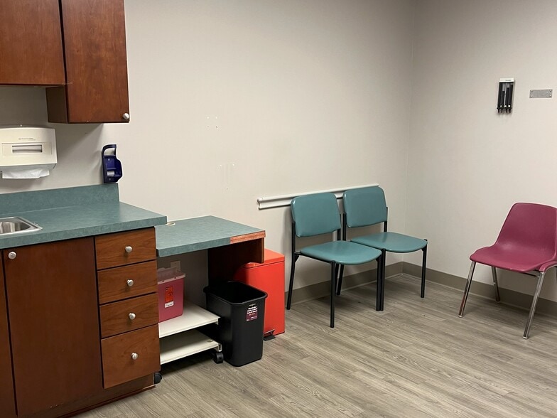 More Photos Of 145 Brinton Lake Rd, Glen Mills Medical For Lease