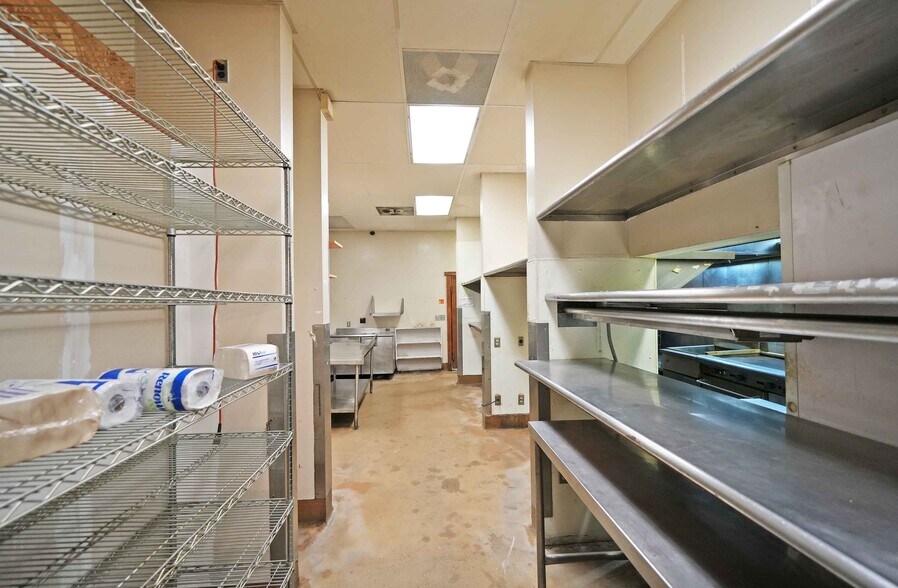 More Photos Of 1406 N 1st St, Yakima Restaurant For Sale