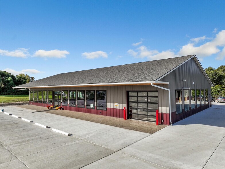 Primary Photo Of 3420 S Lapeer Rd, Metamora Auto Repair For Sale