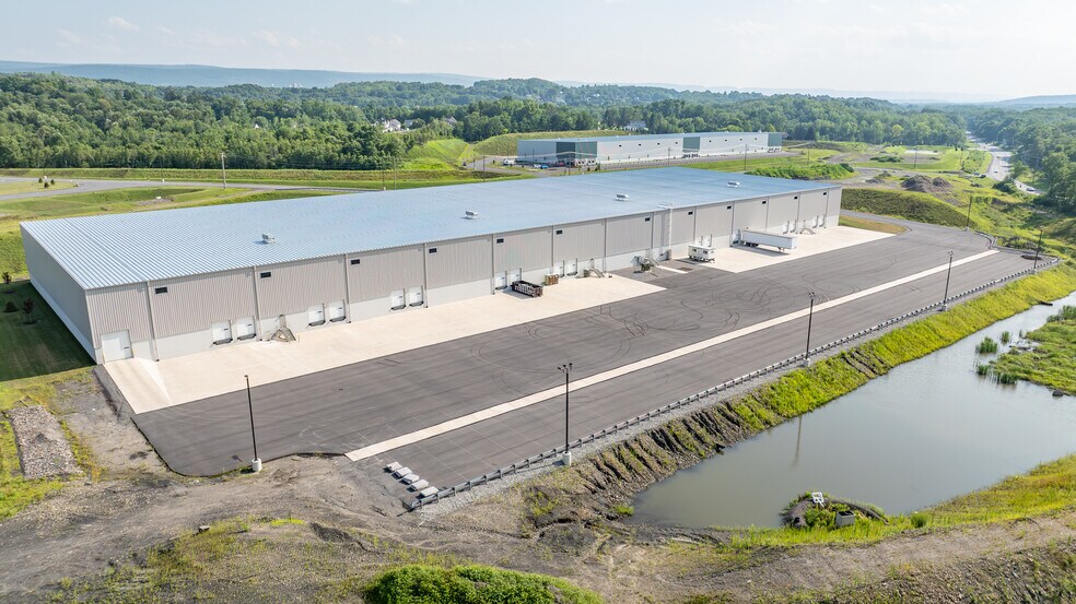 More Photos Of 144-154 Commonwealth Dr, Jenkins Distribution For Lease