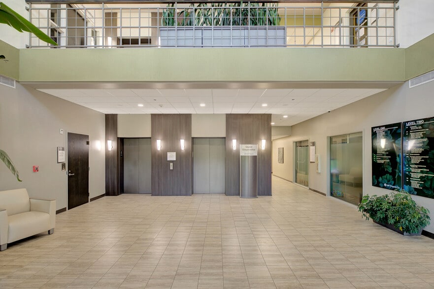 More Photos Of 101 Yorktown Dr, Fayetteville Medical For Lease