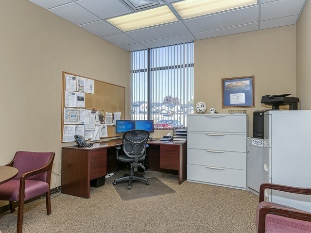 More Photos Of 1250 E Iron Eagle Dr, Eagle Showroom For Lease