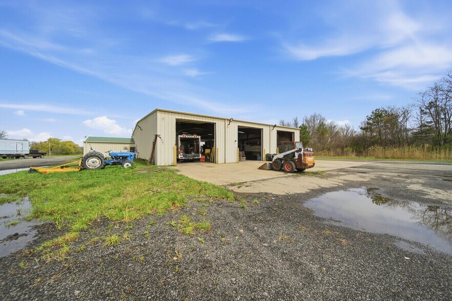 More Photos Of 4849 W Lake Rd, Dunkirk Office For Sale