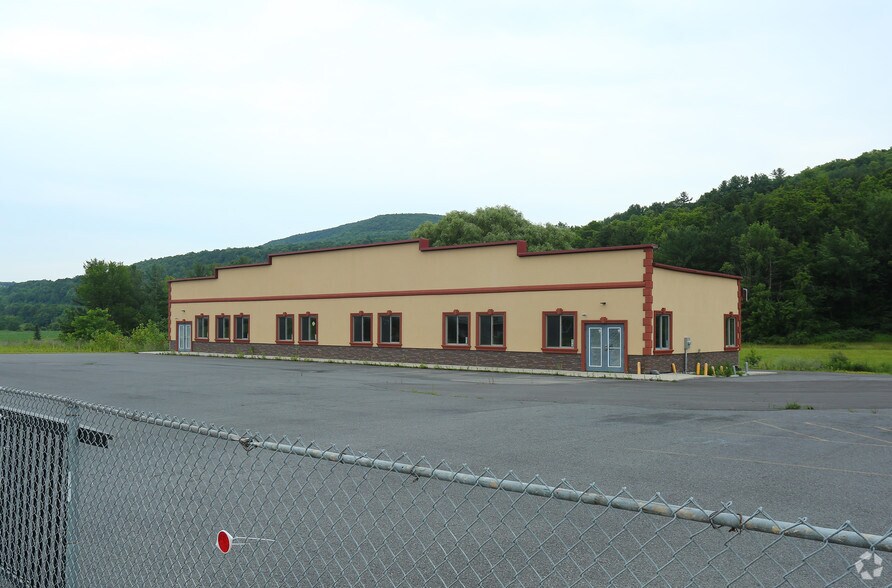 More Photos Of 2930 State Route 7, Howes Cave Restaurant For Sale