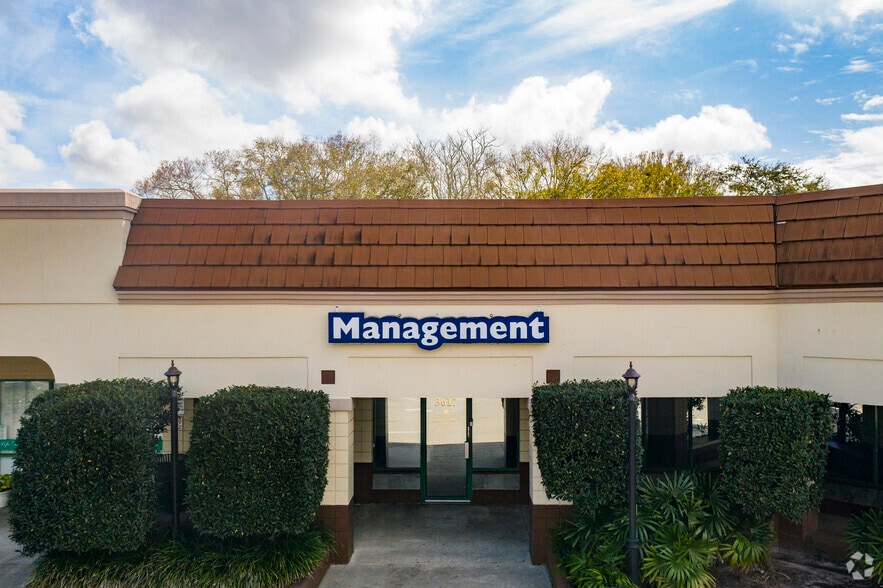 More Photos Of 8411-8419 N Dale Mabry Hwy, Tampa Unknown For Lease