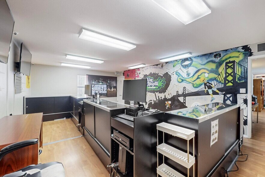 More Photos Of 516 Chama St NE, Albuquerque Office For Sale