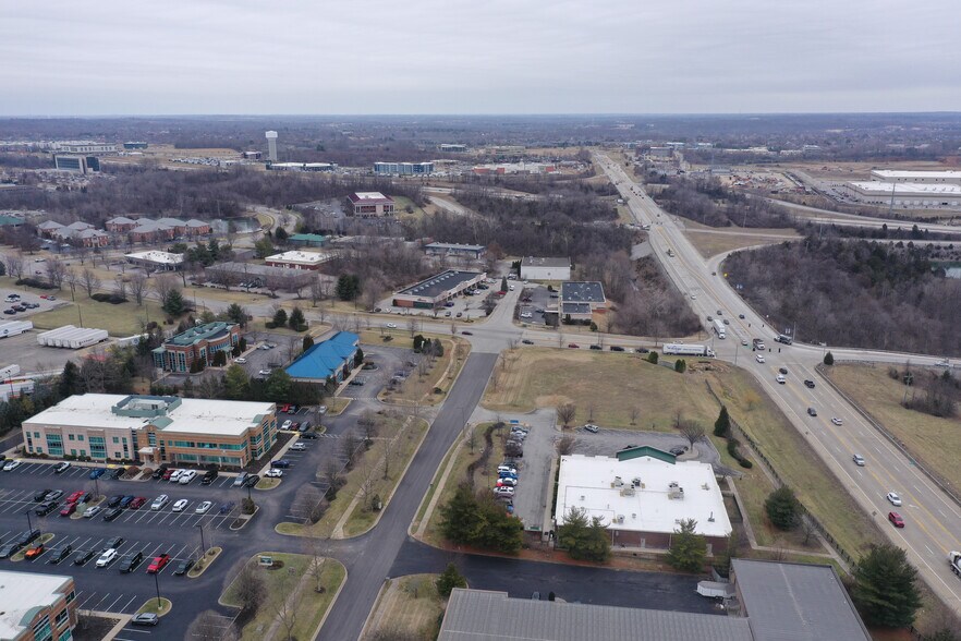 More Photos Of 13300 Magisterial Dr, Louisville Veterinarian Kennel For Sale