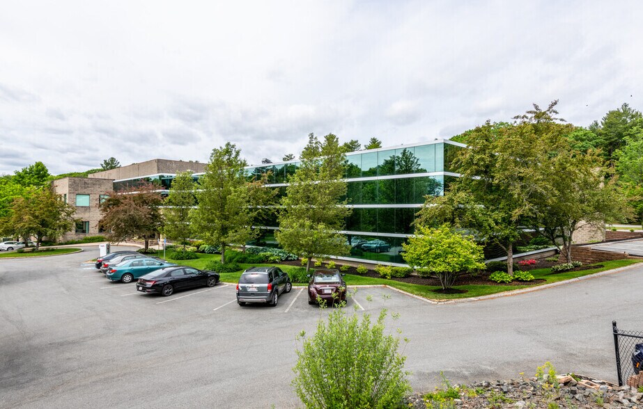 More Photos Of 300 Rosewood Dr, Danvers Office For Lease