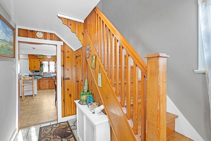 More Photos Of 307 Oak Tree Ave, South Plainfield Storefront Retail Office For Sale