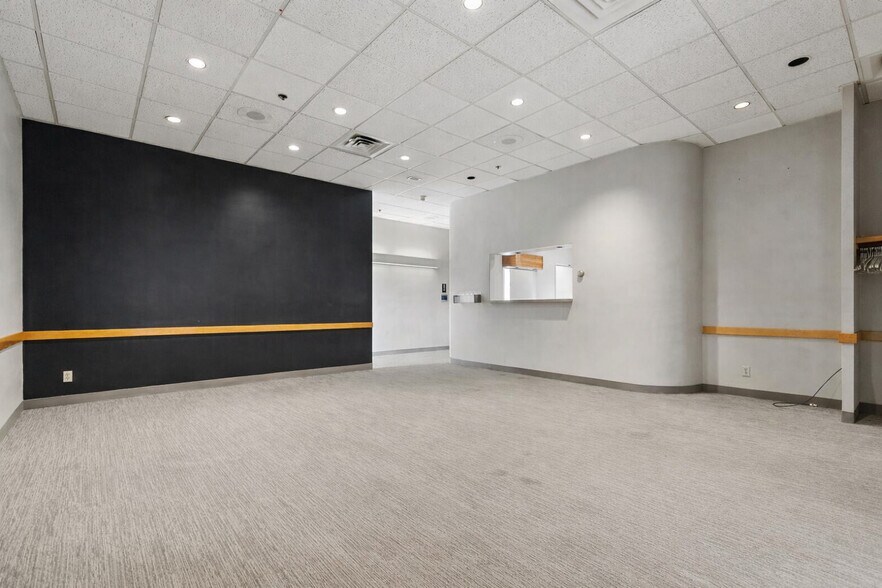 More Photos Of 92 High St, Medford Medical For Sale