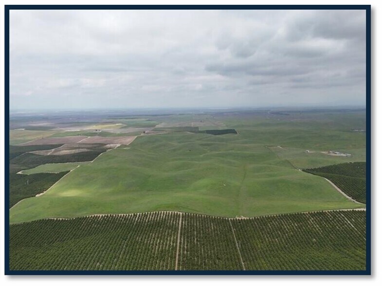 More Photos Of Highway 65 @ Sherwood Ave., McFarland Land For Sale