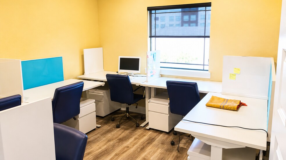 More Photos Of 231 Bella Katy Park, Katy Medical For Lease