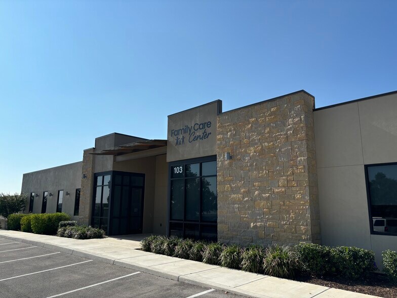 More Photos Of 11207 Wild Pine, San Antonio Medical For Sale