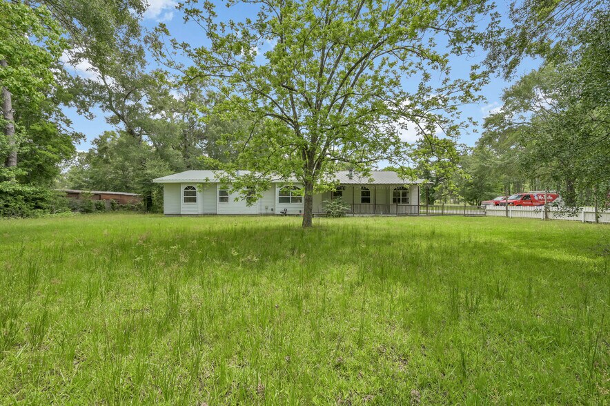 More Photos Of 22830 Fritz Ln, Spring Office For Sale