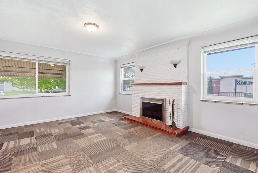 More Photos Of 1000 34th Ave, Greeley Freestanding For Sale