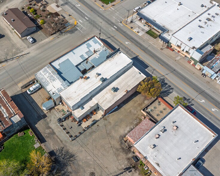 More Photos Of 1307 Main St, Oroville Bar For Sale