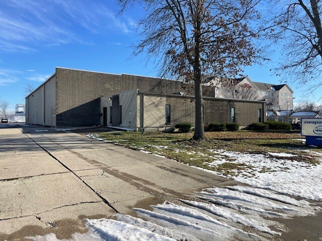 Primary Photo Of 11224 Cornell Park Dr, Blue Ash Office For Sale