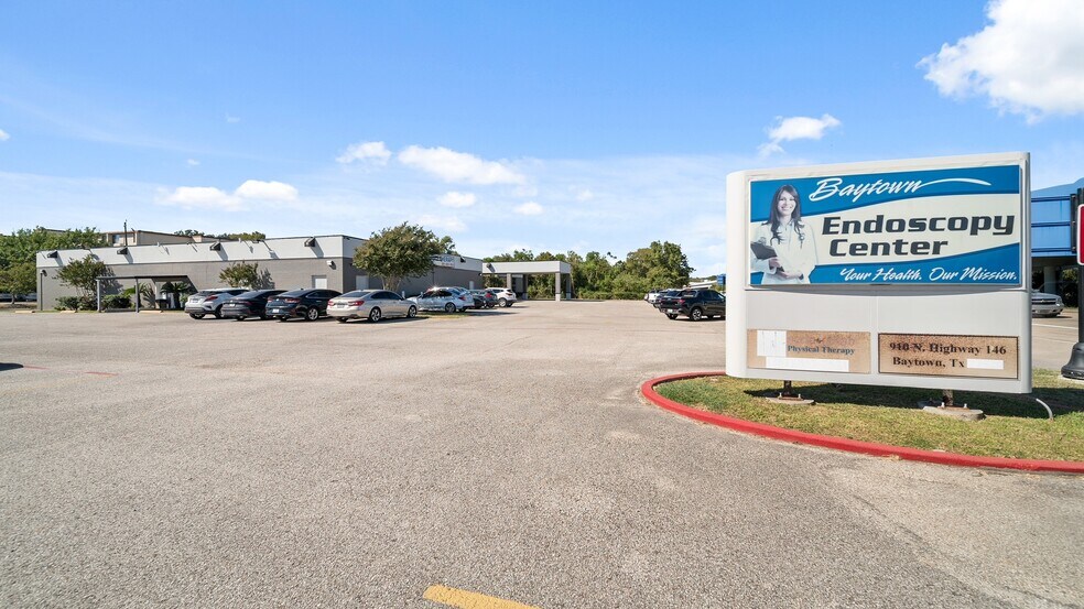 More Photos Of 910 N Highway 146, Baytown Medical For Sale