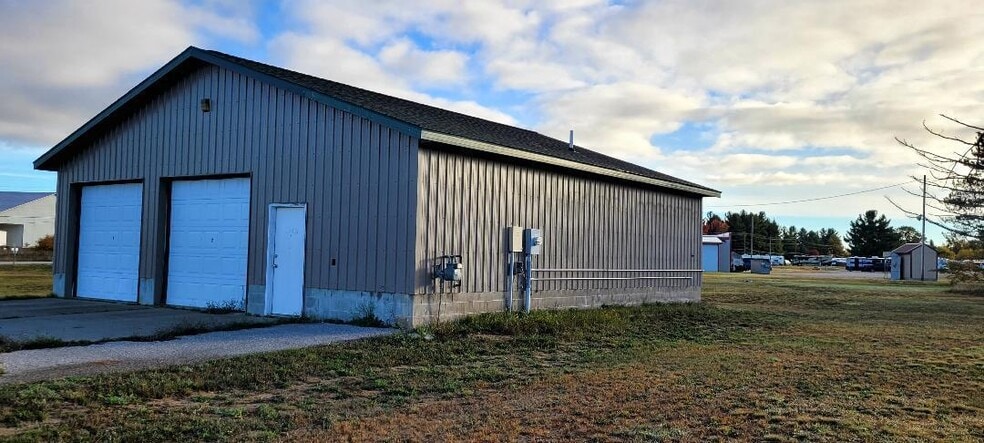 Primary Photo Of 16815 S Meehan St, Kincheloe Warehouse For Sale