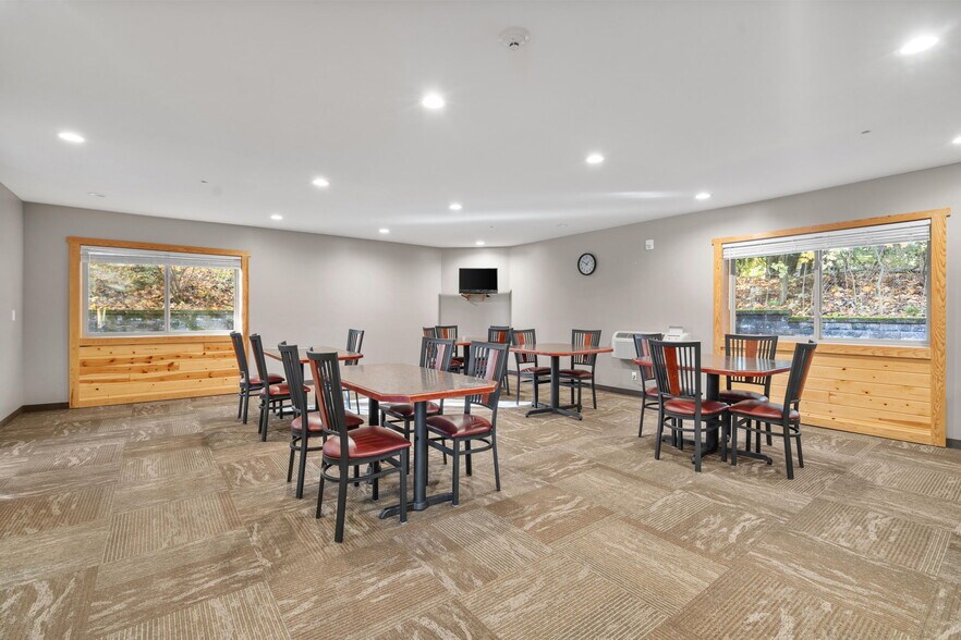 More Photos Of 12800 Cherry Ave, Rapid City Hotel For Sale