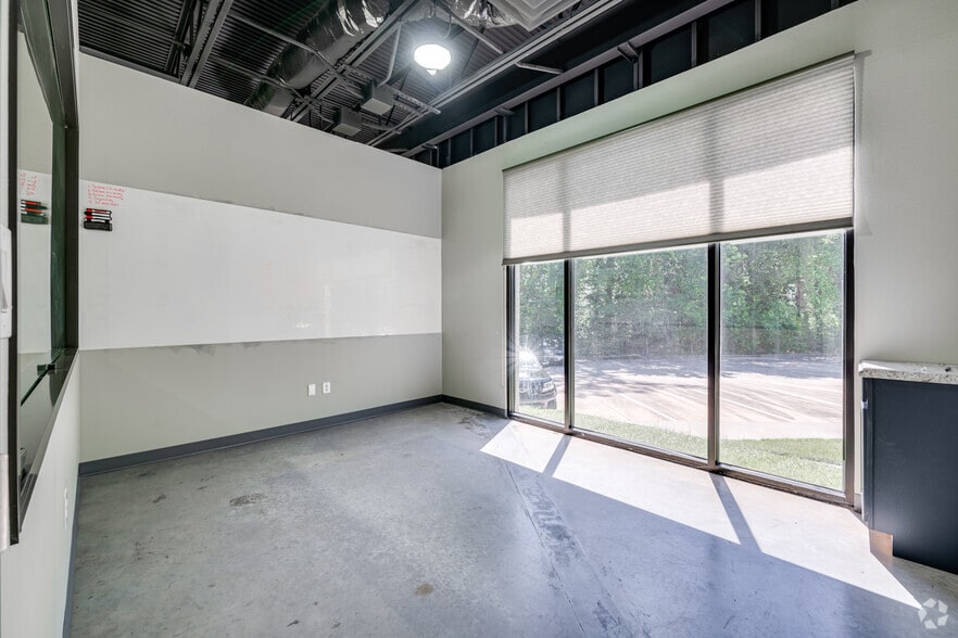 More Photos Of 17207 Kuykendahl Rd, Spring Office For Lease