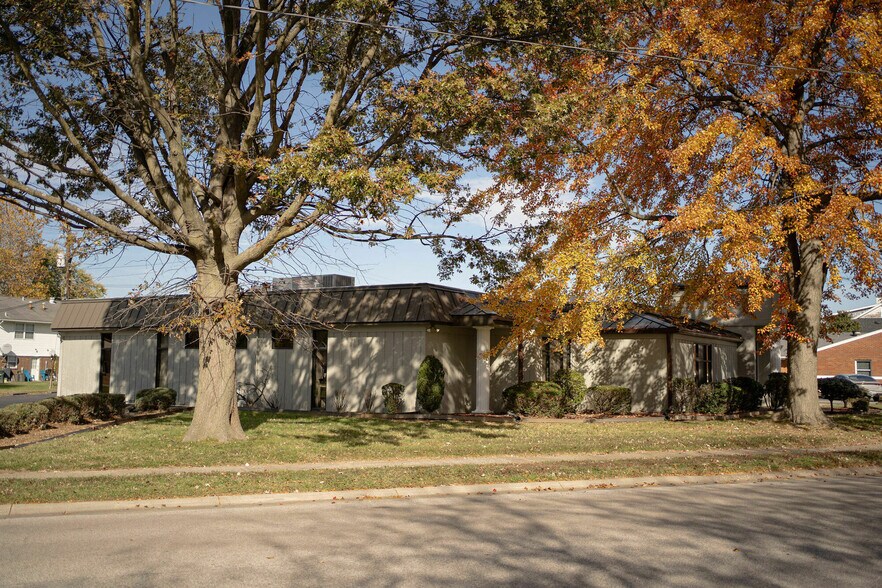 More Photos Of 725 Harvard Dr, Owensboro Coworking Space