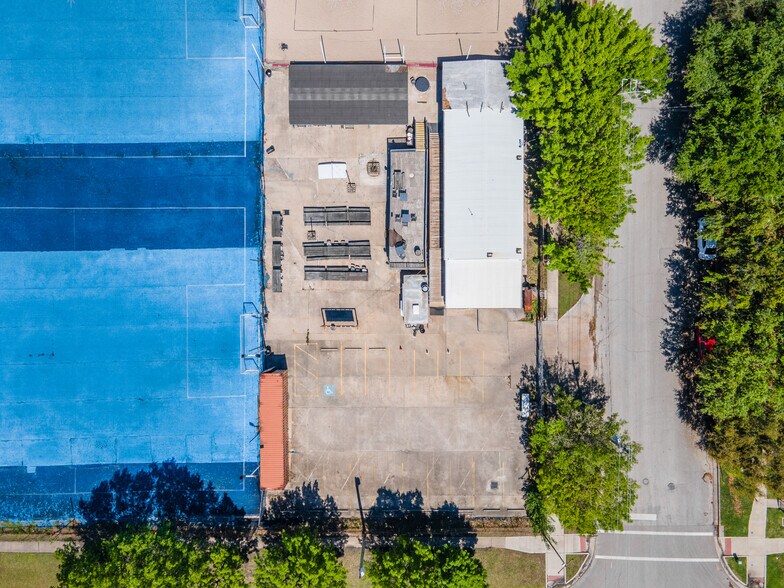 More Photos Of 2619 Polk St, Houston Land For Lease