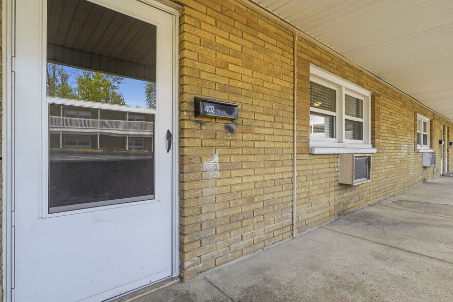 More Photos Of 7559 Mentor Ave, Mentor Apartments For Sale
