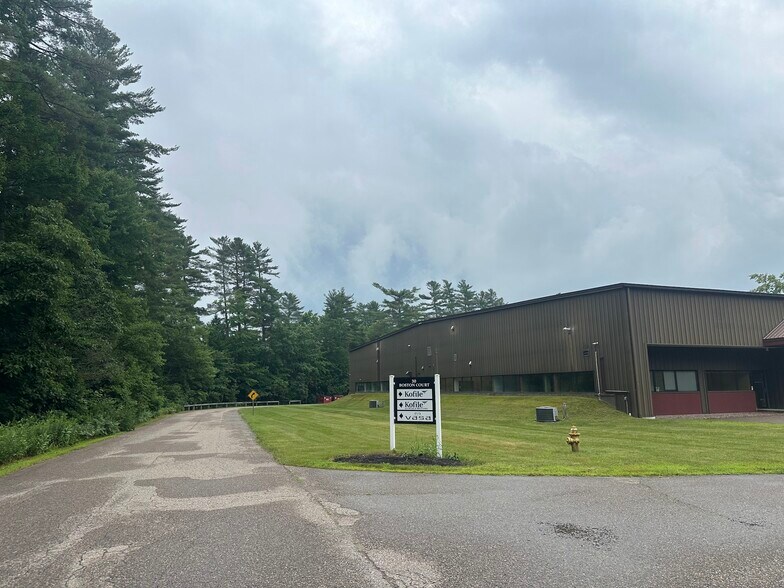 More Photos Of 30 Boston Ct, Essex Junction Warehouse For Lease