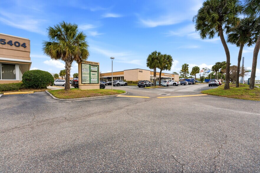 More Photos Of 5404 Hoover Blvd, Tampa Medical For Sale