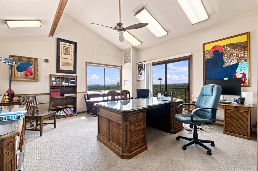 More Photos Of 5000 Bechelli Ln, Redding Office For Sale