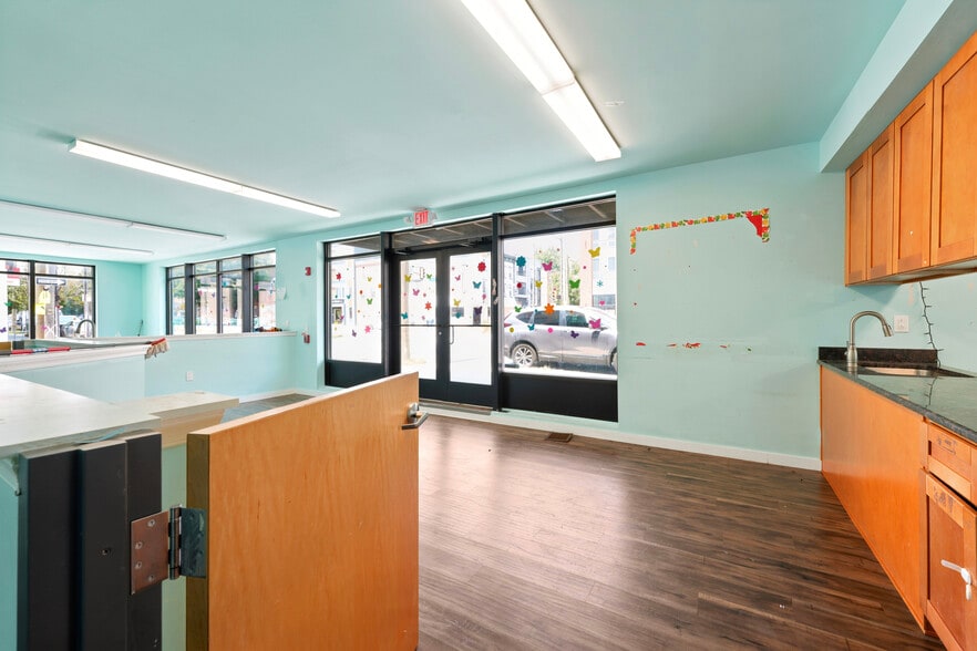 More Photos Of 512 E Girard Ave, Philadelphia Apartments For Lease