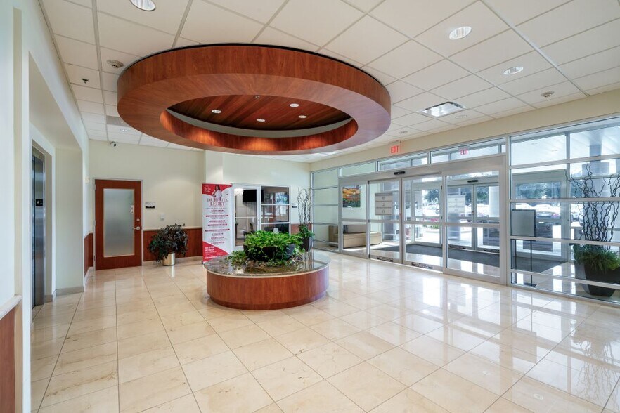 More Photos Of 1485 FM 1960 Byp E, Humble Medical For Lease