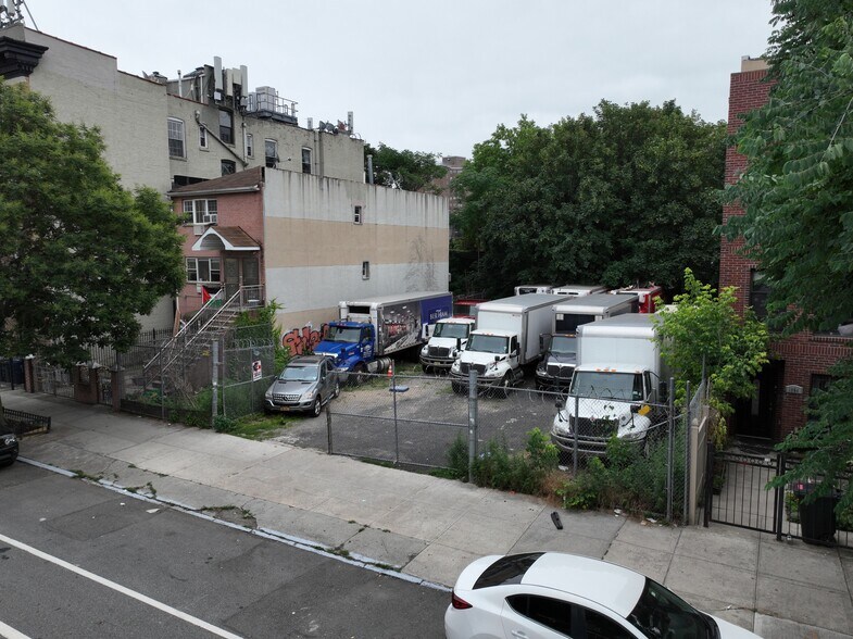 More Photos Of 1556-1560 Pacific St, Brooklyn Land For Sale