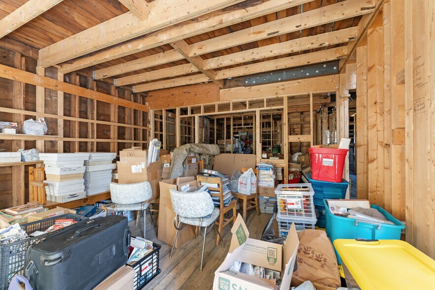 More Photos Of 18 Central St, Brookfield Office Residential For Sale