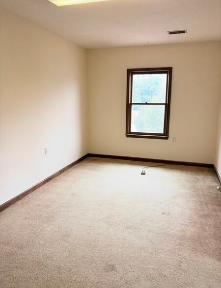 More Photos Of 540 St Andrews Rd, Columbia Office For Lease