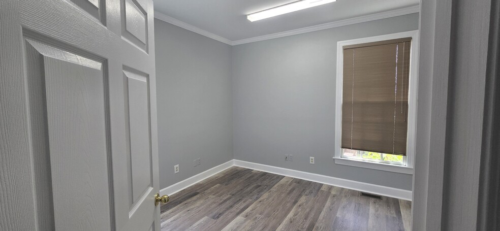 More Photos Of 2525 Raeford Rd, Fayetteville Medical For Lease