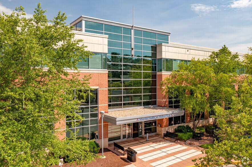 More Photos Of 19735 Germantown Rd, Germantown Medical For Lease