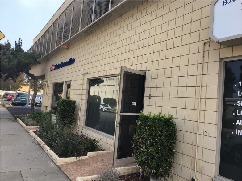 More Photos Of 11401 Valley Blvd, El Monte Office Residential For Lease