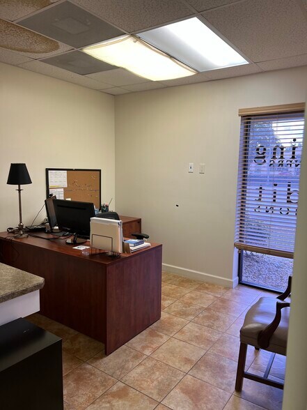 More Photos Of 1847-1865 SE Port St Lucie Blvd, Port Saint Lucie Medical For Sale