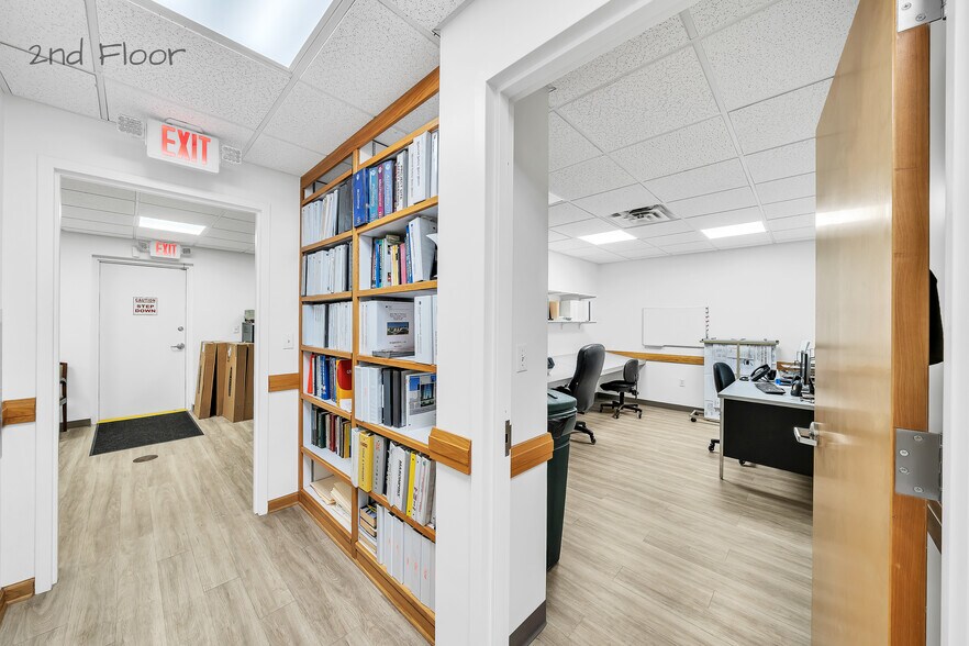 More Photos Of 1120 NW 54th St, Fort Lauderdale Warehouse For Lease