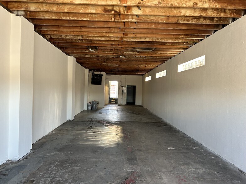 More Photos Of 5060-5062 Federal Blvd, Denver Storefront Retail Office For Lease