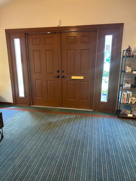 More Photos Of 12660 World Plaza Ln, Fort Myers Unknown For Lease