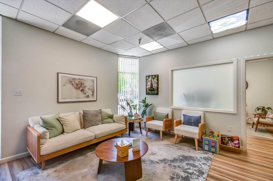 More Photos Of 1300 Grant Ave, Novato Office For Sale