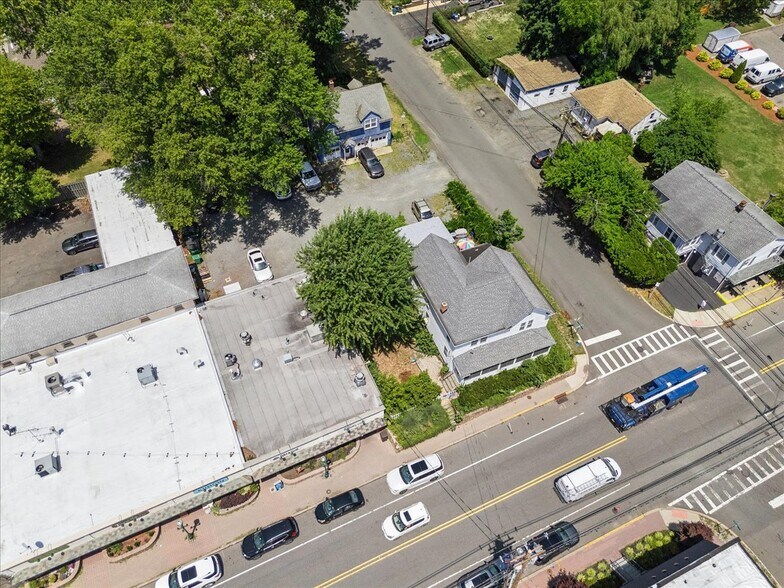 More Photos Of 481 Springfield Ave, Berkeley Heights Freestanding For Sale