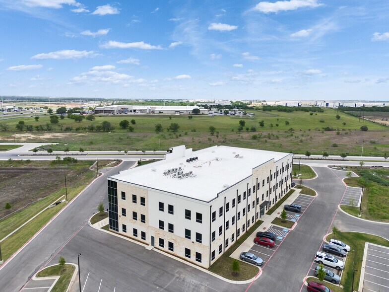 More Photos Of 220 Opportunity Blvd, San Marcos Medical For Lease