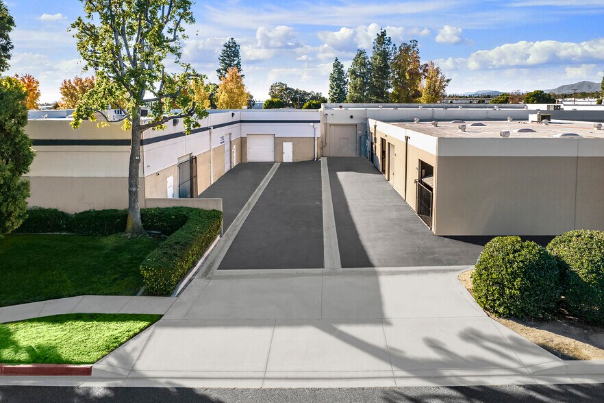 More Photos Of 8768 Helms Ave, Rancho Cucamonga Light Manufacturing For Lease