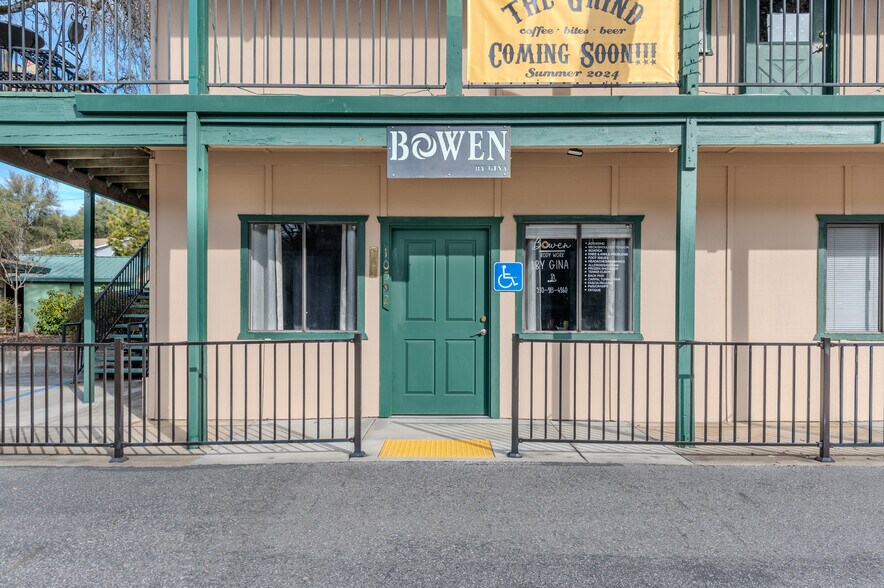 More Photos Of 10556-10612 Combie Rd, Auburn Medical For Sale